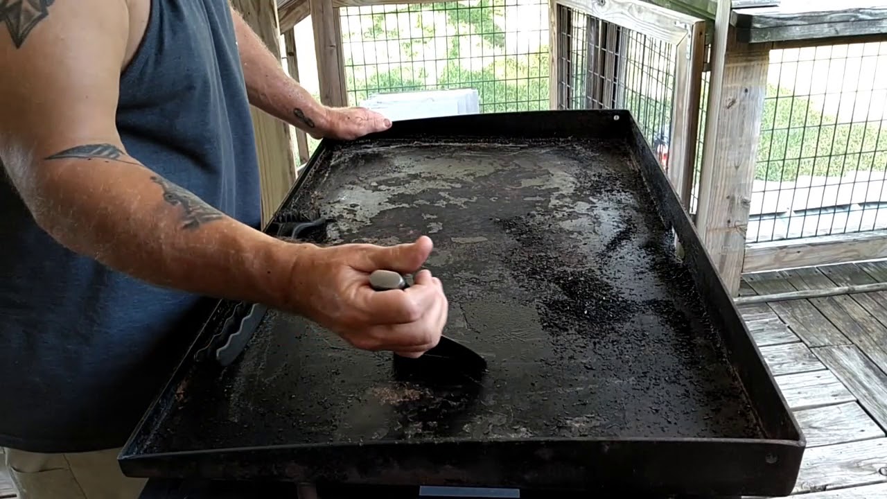 Blackstone 36 in griddle Clean refinish reseason YouTube