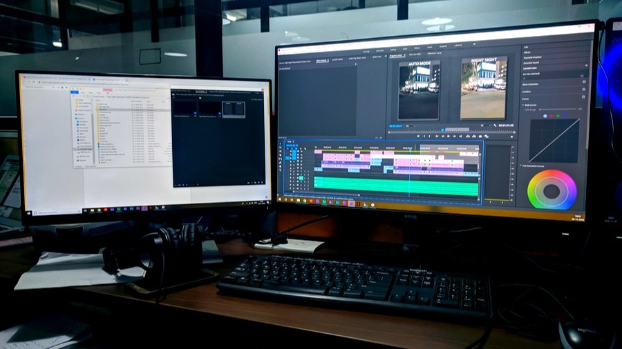 How To Setup Multiple Display Monitors in Windows 10