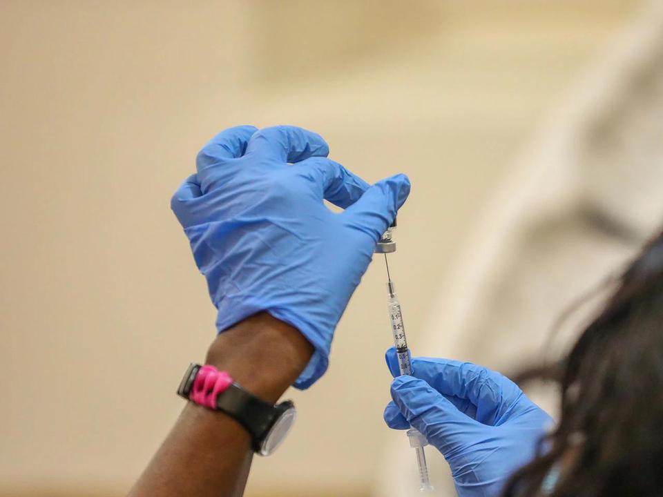 COVID19 vaccine booster shots How to get a third dose in