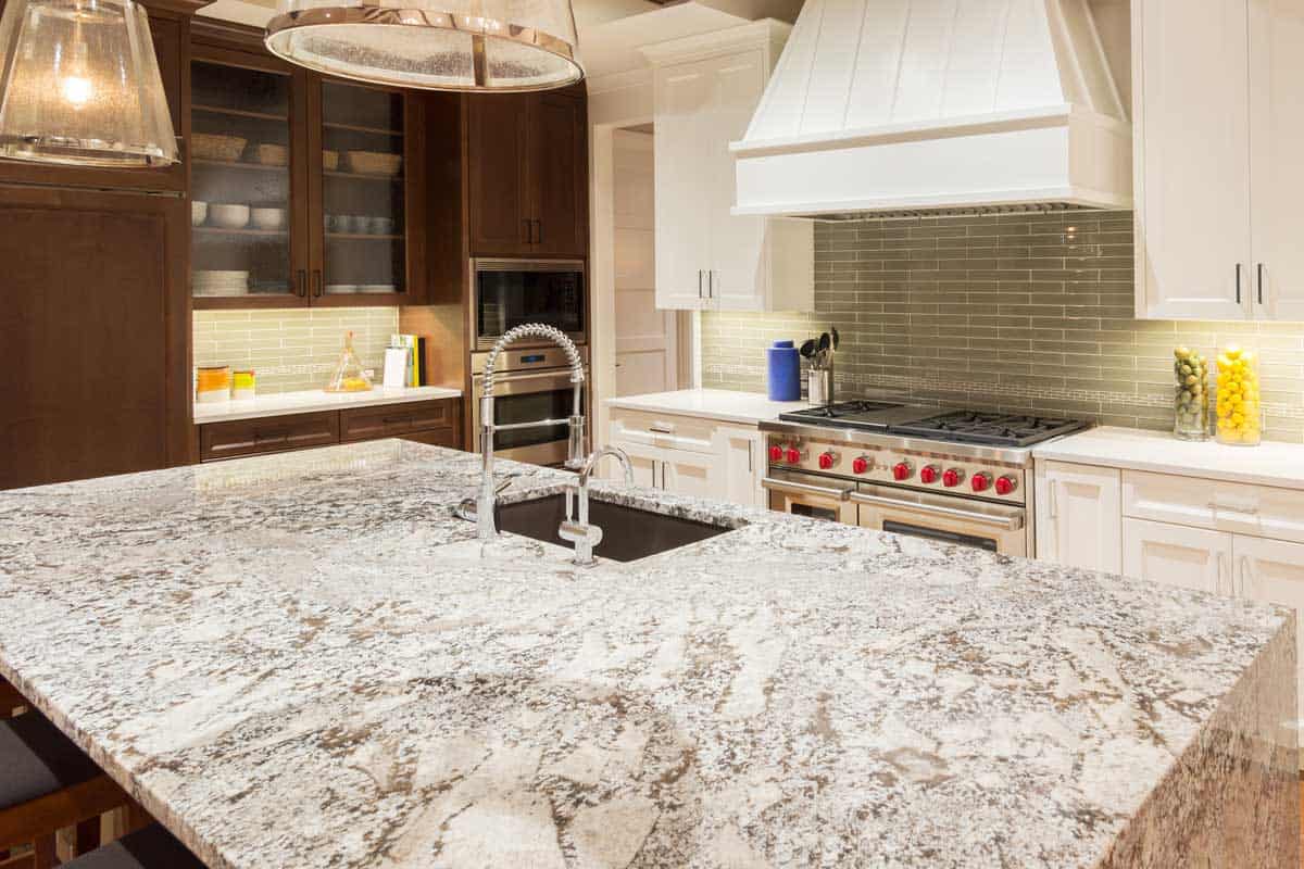 Do Quartz Countertops Stain? [And how to keep them clean