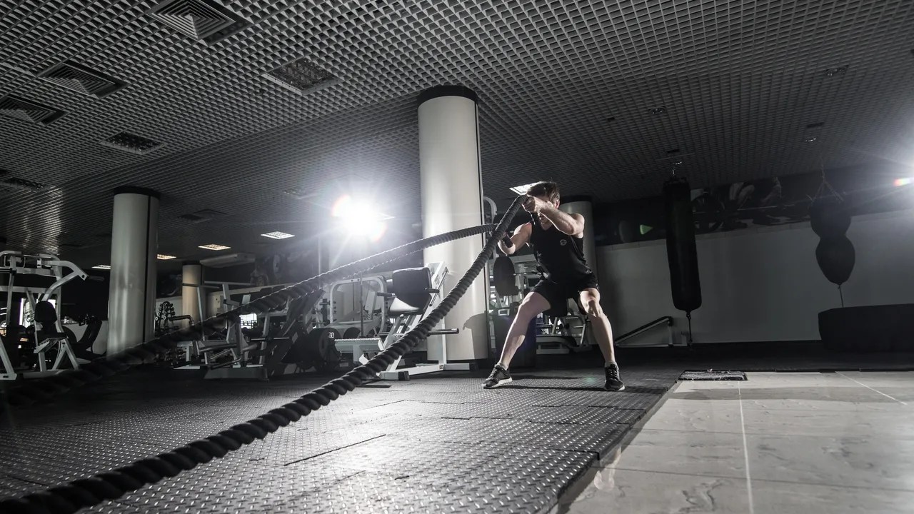 Can I Go to the Gym During the Coronavirus Crisis? GQ
