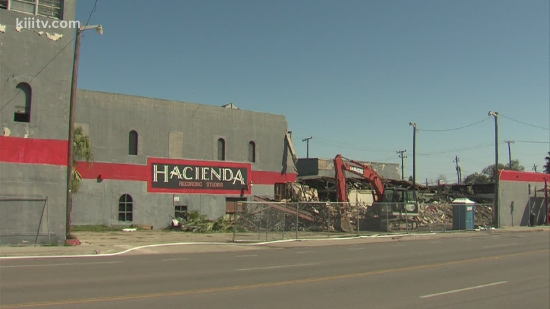 Demolition begins at Corpus Christi's old Hacienda Records