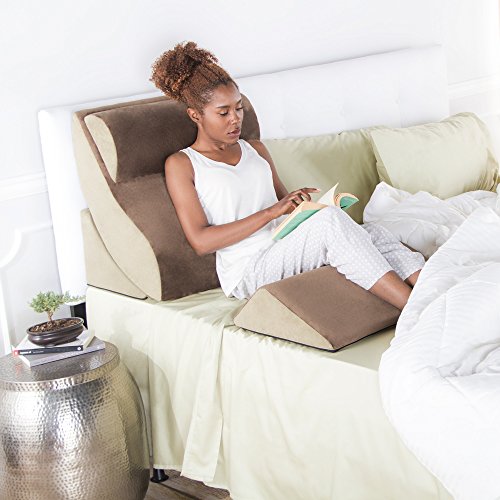 The 5 Best WEDGE Pillows for Back Pain (Reviews and Guide)
