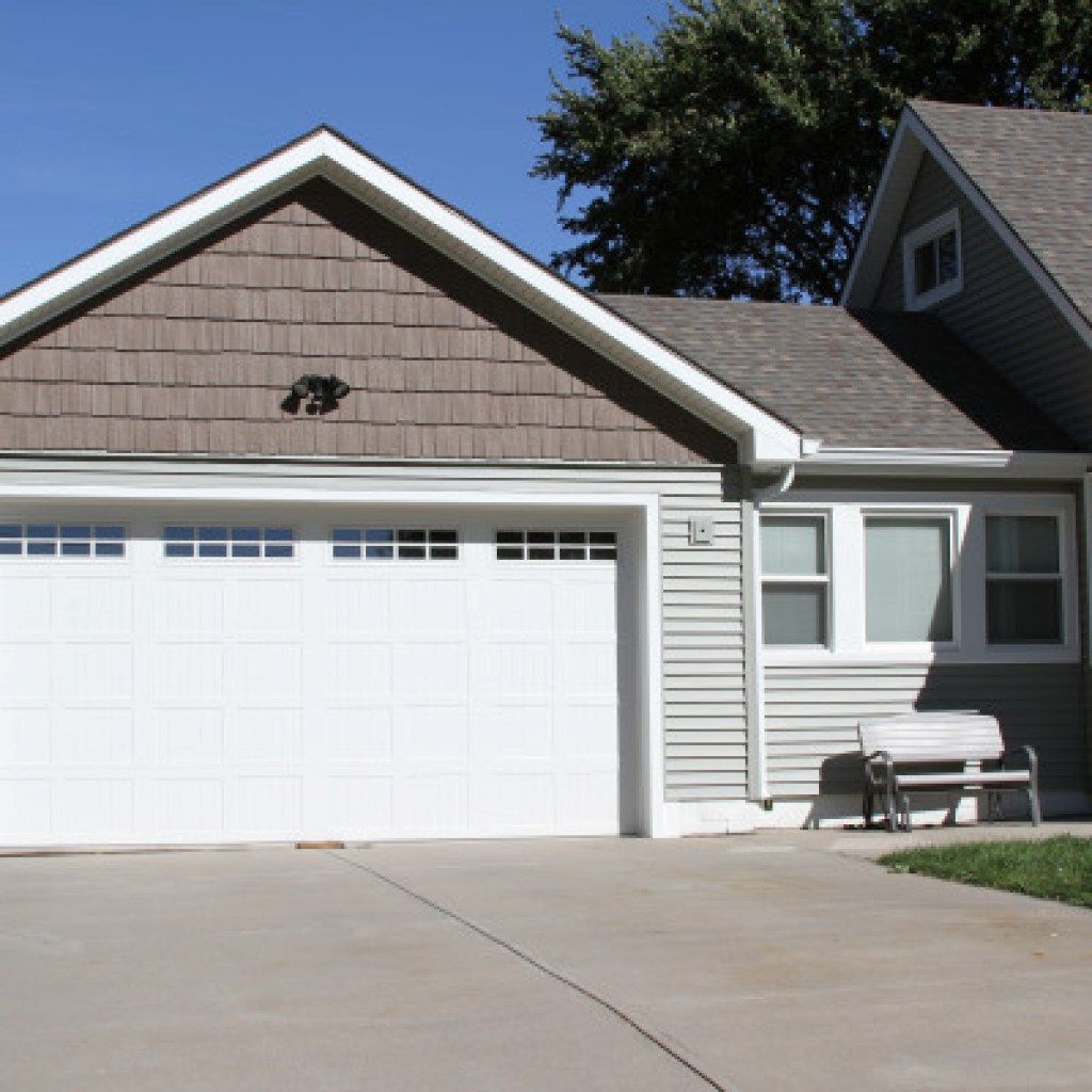 garage door side trim Garage door styles, Garage door