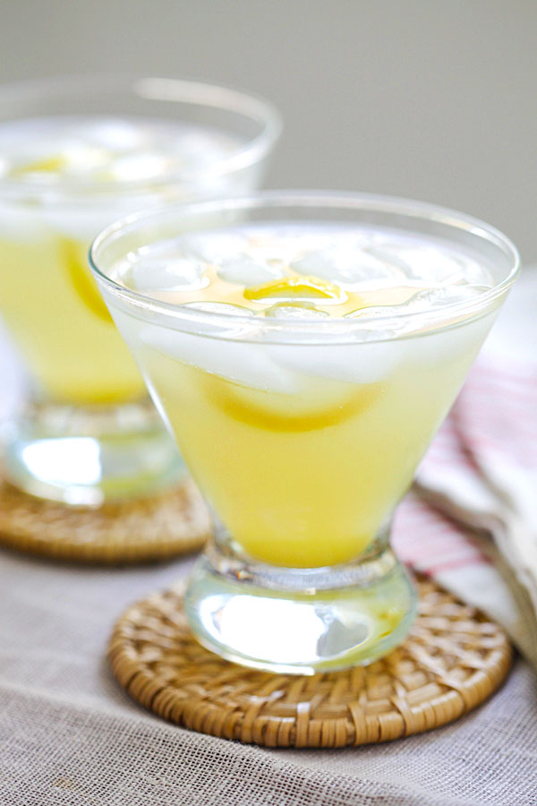 Easy lemon Drop on the Rocks martini cocktail, ready to