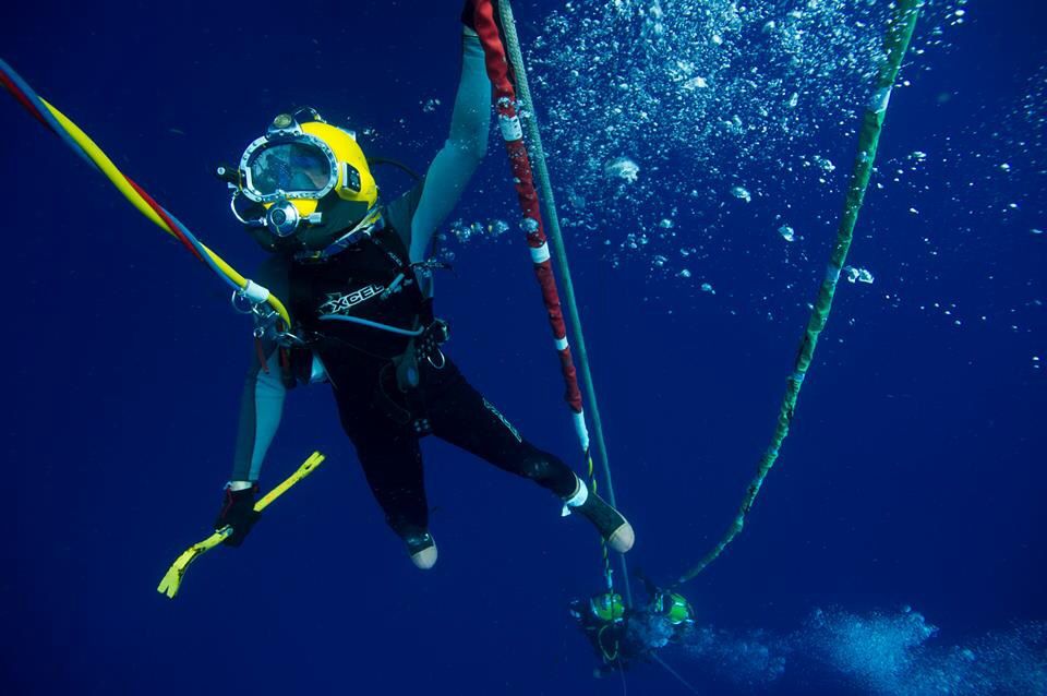 How To An Underwater Welder In The Navy Petty