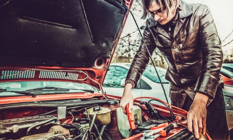 How To Start A Car With A Dead Battery Without Another Car