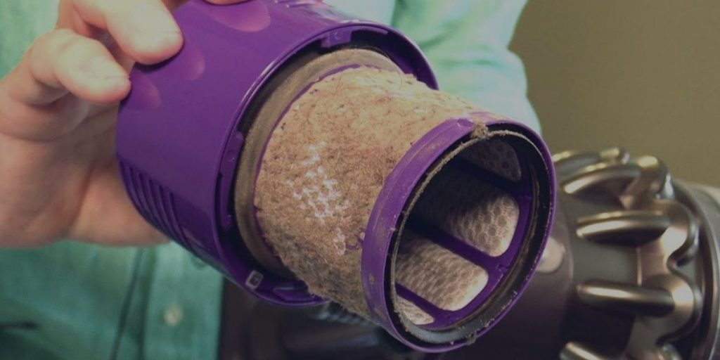 How to Clean a Dyson Vacuum?