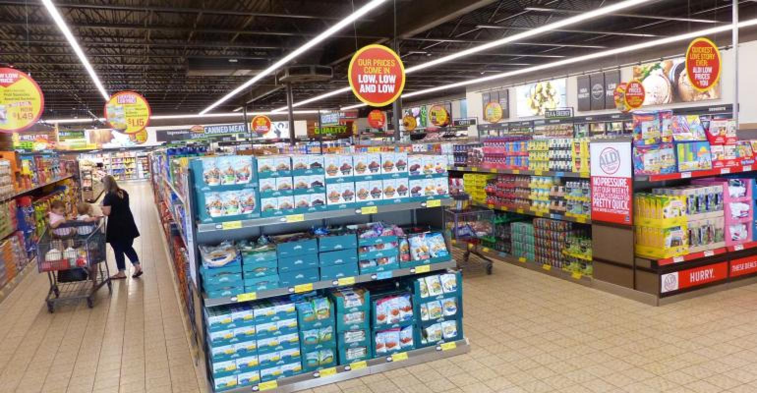 Aldi to open 100 new stores, add 500 curbside pickup sites