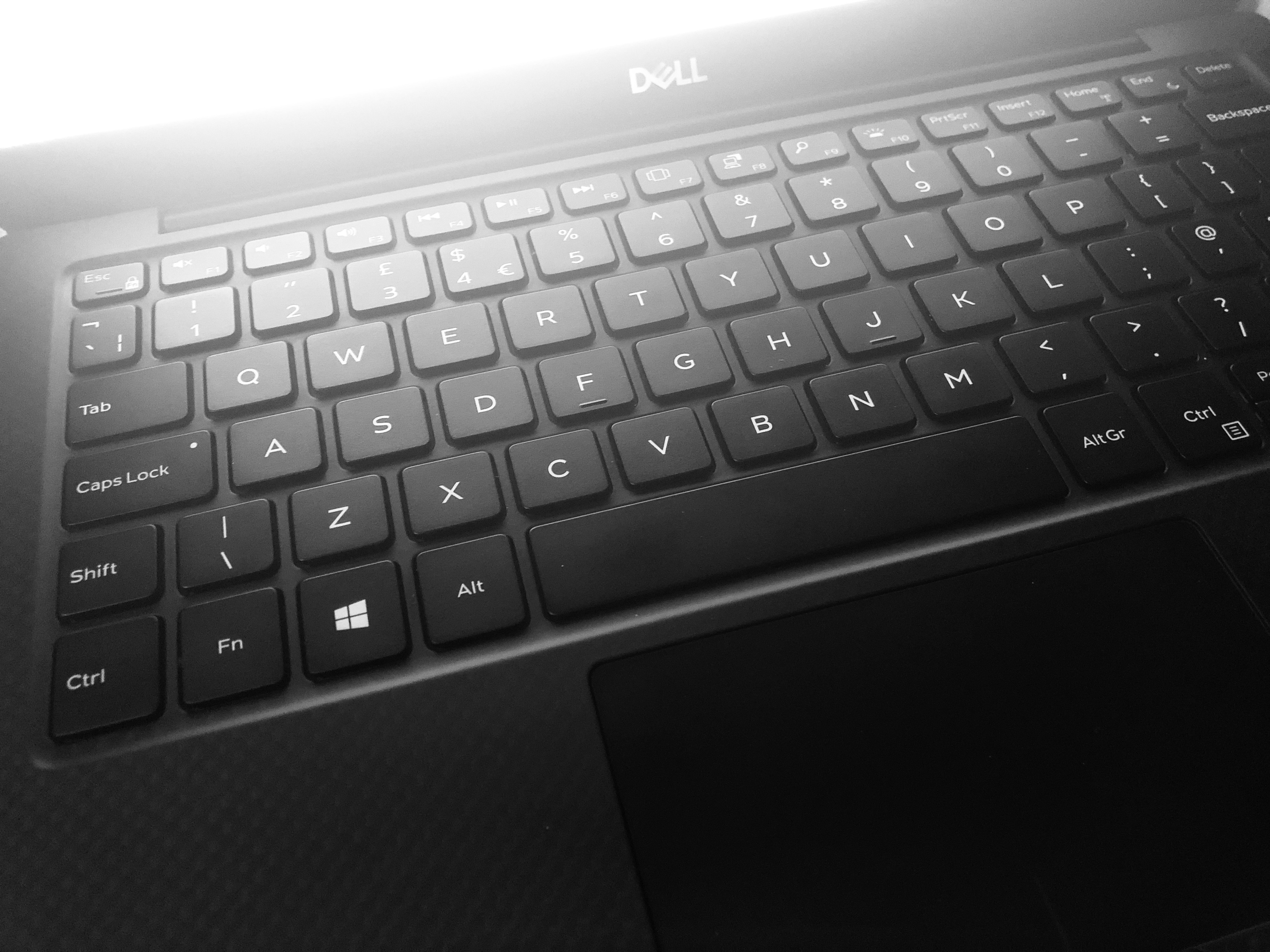 How To Turn On Laptop Keyboard Light Dell Inspiron 15