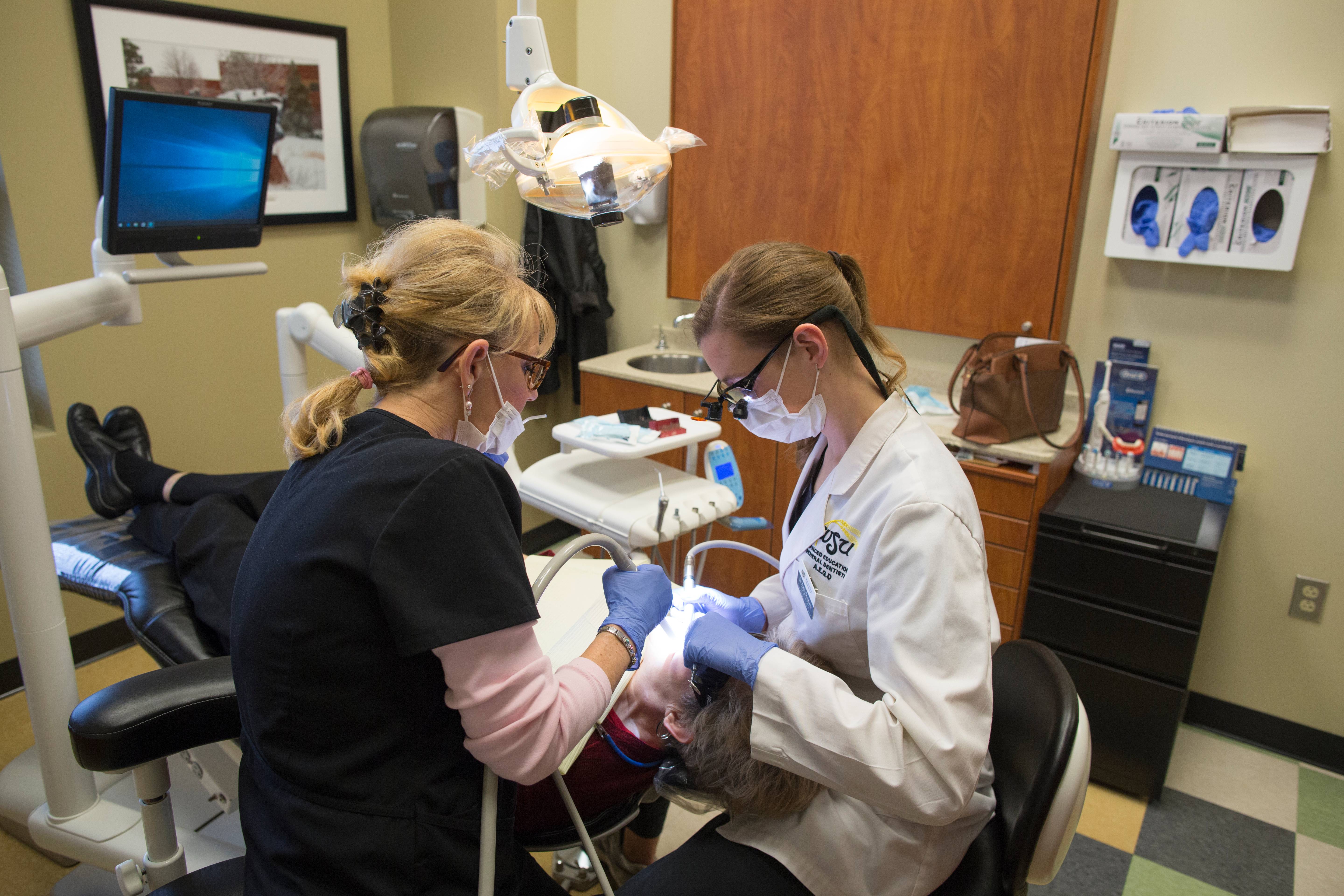 Wisdom Teeth Removal Near Me Delta Dental TeethWalls